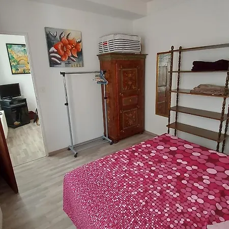 20 Rue Chatel Lägenhet